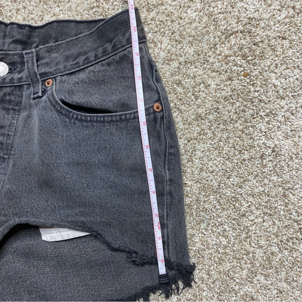 Vintage Levi’s 501 Cut-Off Denim High Waisted Shorts Black Gray - Picture 9 of 9